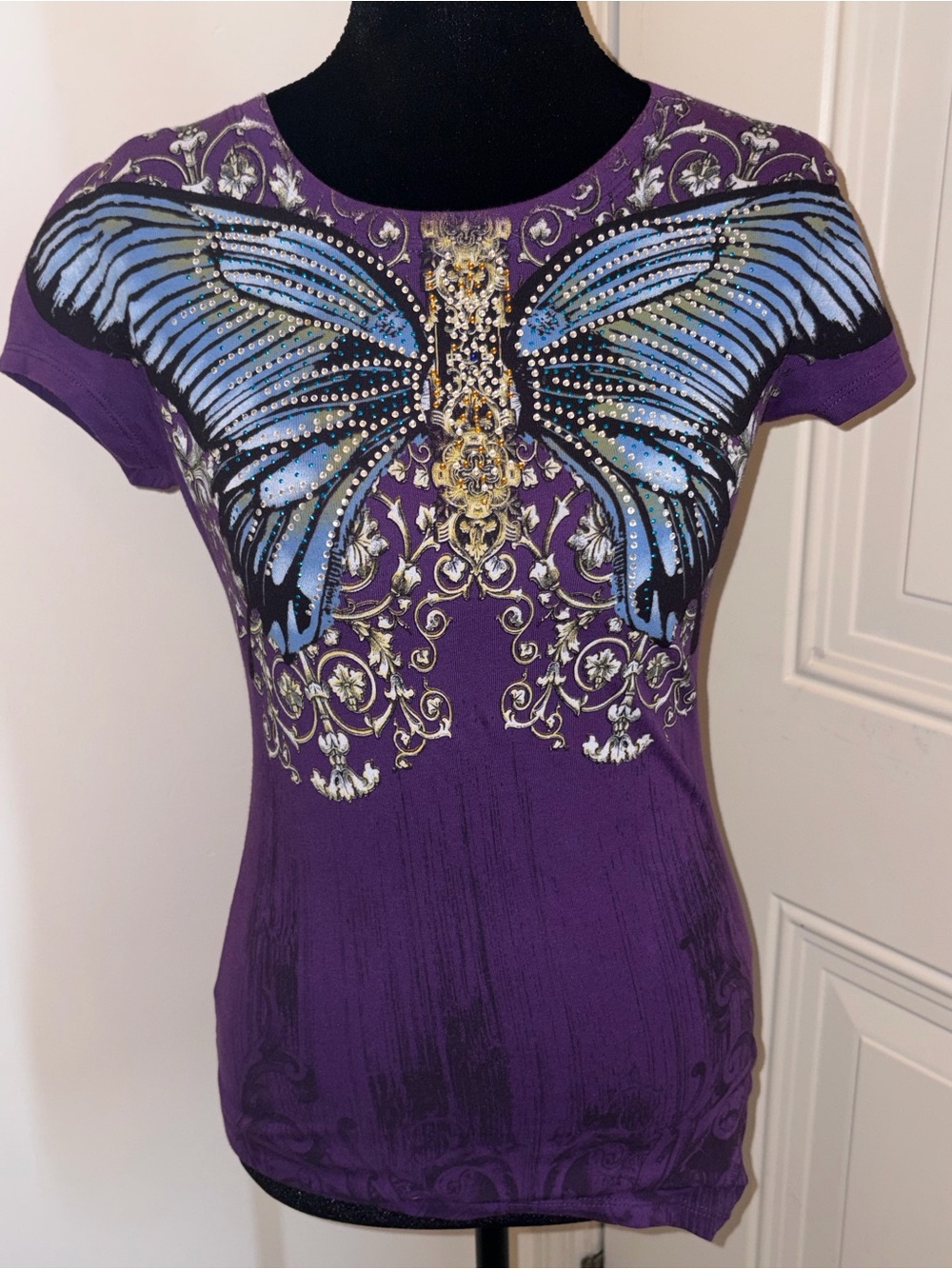 Purple Butterfly Embellished Women's Tee (new without tags) - Picture 6 of 10